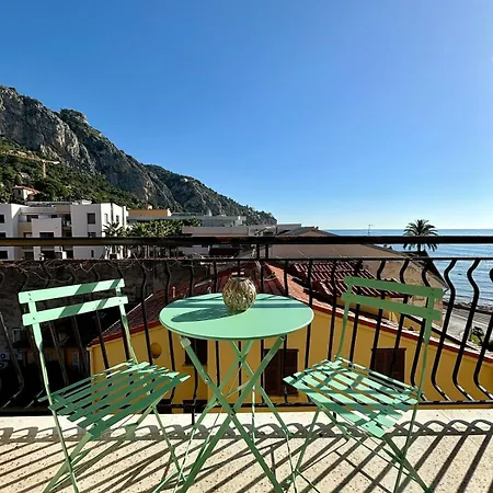 Sea View With Balcony, Near Italy & Monaco Διαμέρισμα