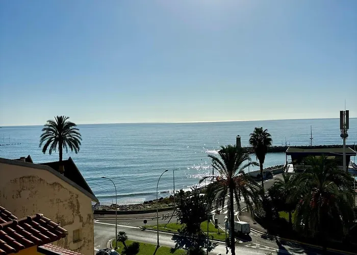 Διαμέρισμα Sea View With Balcony, Near Italy & Monaco *
