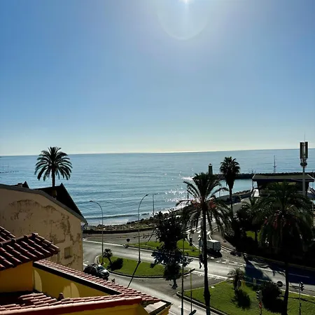 דירה Sea View With Balcony, Near Italy & Monaco *