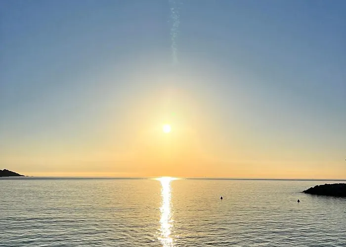 Sea View With Balcony, Near Italy & Monaco