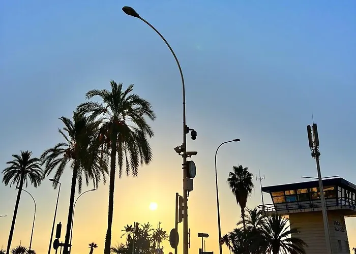 Апартаменти Sea View With Balcony, Near Italy & Monaco *